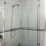 Phòng tắm kính ms 16 Phòng tắm kính ms 16