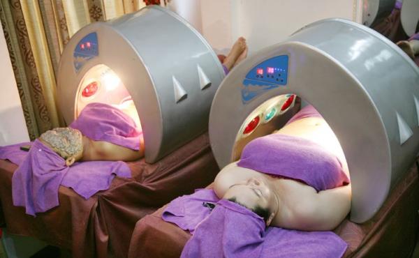 Phi thuyền tắm trắng mang đến cho người sử dụng sự hài lòng tuyệt đối! Phi thuyền tắm trắng mang đến cho người sử dụng sự hài lòng tuyệt đối!