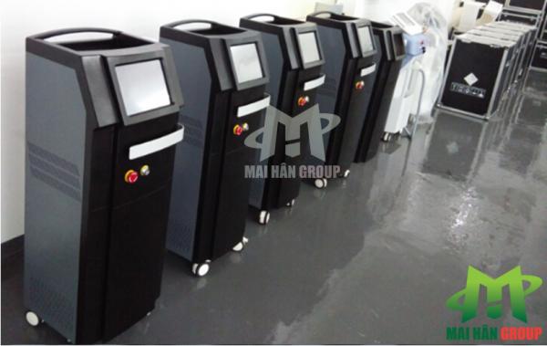 Máy triệt lông Diode Laser SL555 - 2016 thế hệ mới