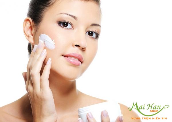Dưỡng da trắng sáng ngày hè Dưỡng da trắng sáng ngày hè