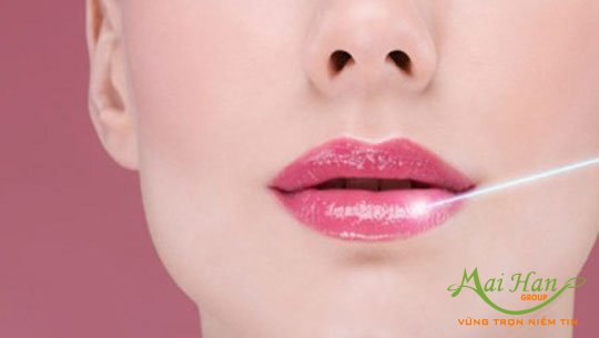 Tìm hiểu về kỹ thuật dùng máy phun xăm môi hiện đại cho bạn đôi môi rạng ngời, quyến rũ Tìm hiểu về kỹ thuật dùng máy phun xăm môi hiện đại cho bạn đôi môi rạng ngời, quyến rũ