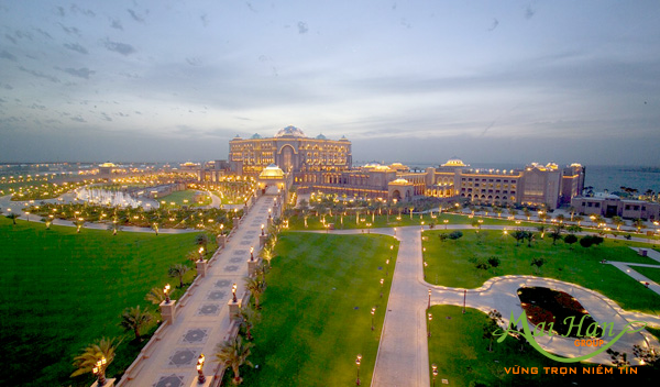 Khách sạn Emirates Palace 