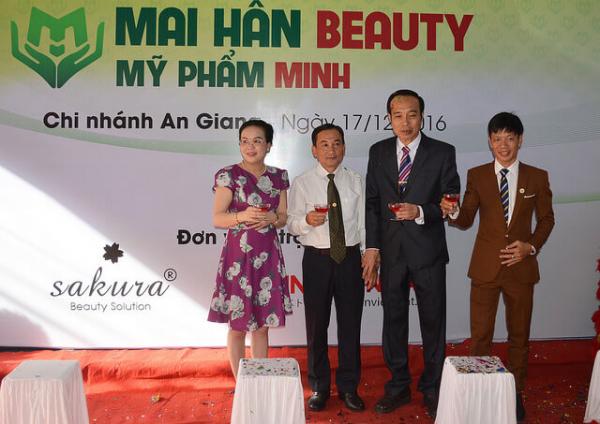 Mở rộng phục vụ phái đẹp khu vực miền Tây Nam Bộ, Mai Hân Beauty chính thức khai trương showroom An Giang Mở rộng phục vụ phái đẹp khu vực miền Tây Nam Bộ, Mai Hân Beauty chính thức khai trương showroom An Giang