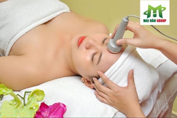 máy chăm sóc da 5 chức năng M-1893