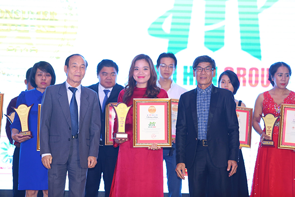 Mai Hân Group 5 năm liên tiếp đạt giải thưởng Consumer Choice Brand –Thương hiệu tín nhiệm trên từng sản phẩm Mai Hân Group 5 năm liên tiếp đạt giải thưởng Consumer Choice Brand –Thương hiệu tín nhiệm trên từng sản phẩm
