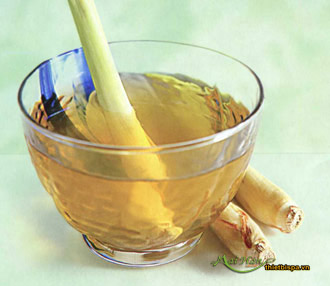 Tinh dầu sả xông hơi với tinh dầu hỗ trợ điều trị viêm xoang