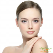 Chăm sóc da mặt hiệu quả với máy chăm sóc da 