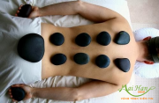 Phương pháp massage đá nóng Phương pháp massage đá nóng