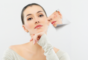 Fractional CO2 Laser, bí quyết trị sẹo lõm an toàn, hiệu quả
